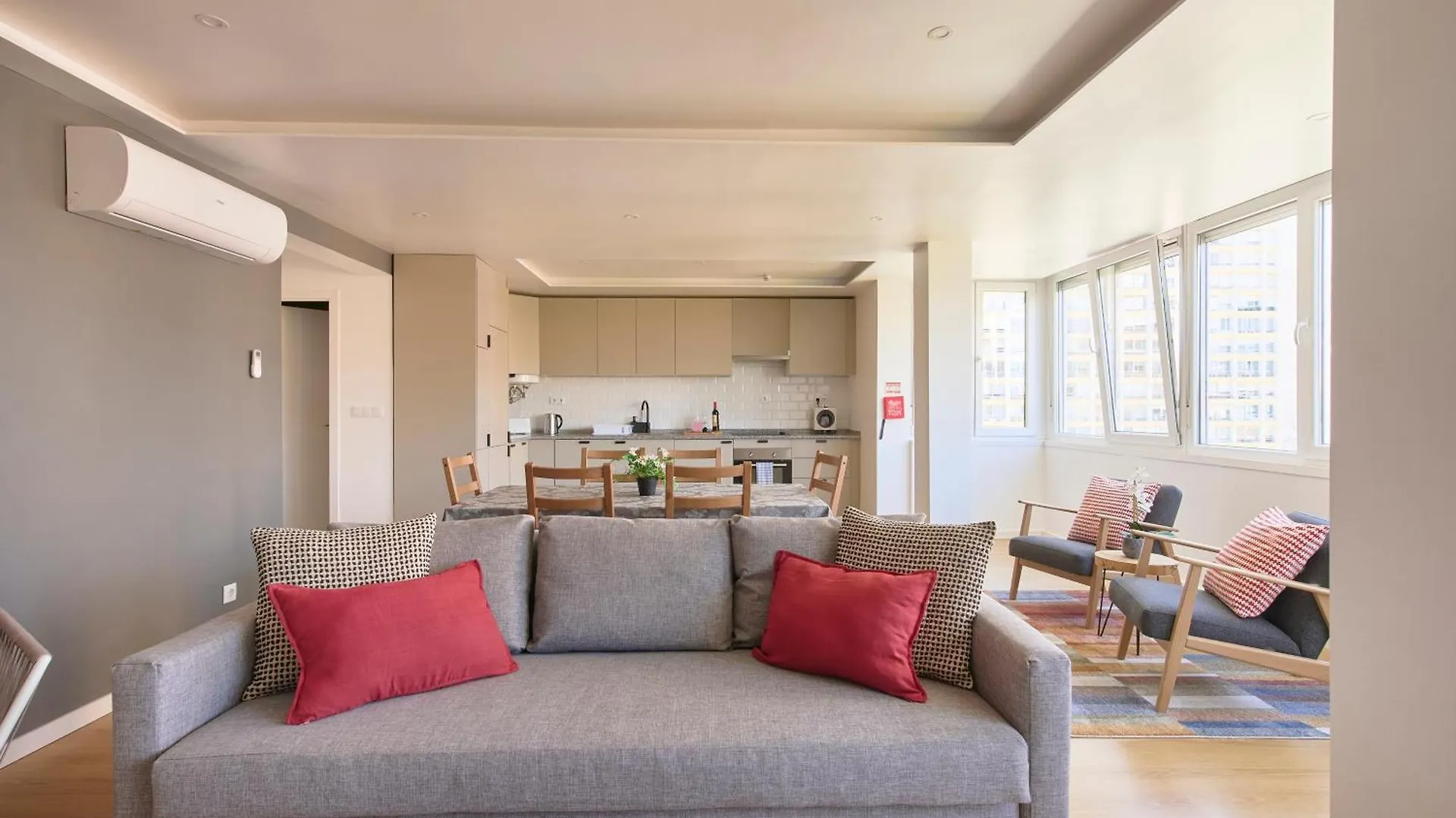 Lisbon Saldanha Apartment 2