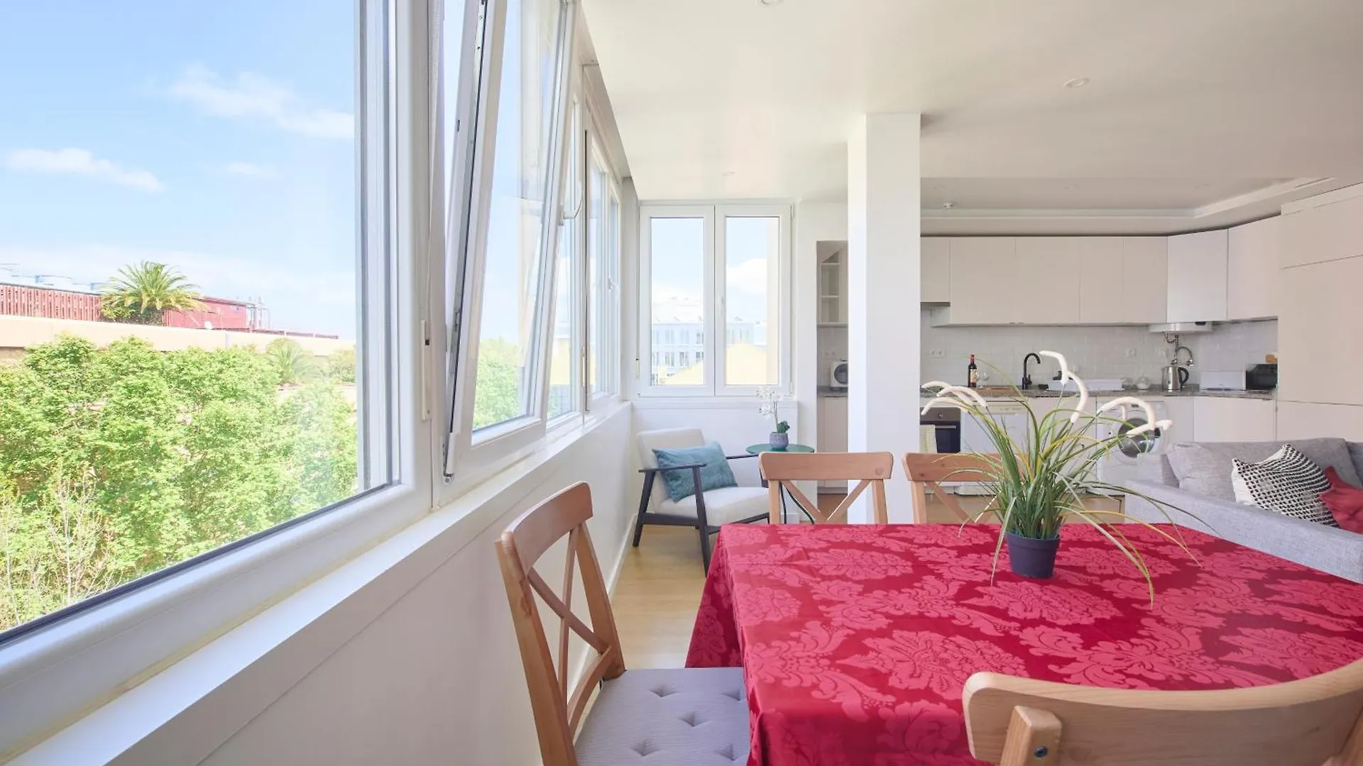 Lisbon Saldanha Apartment 2