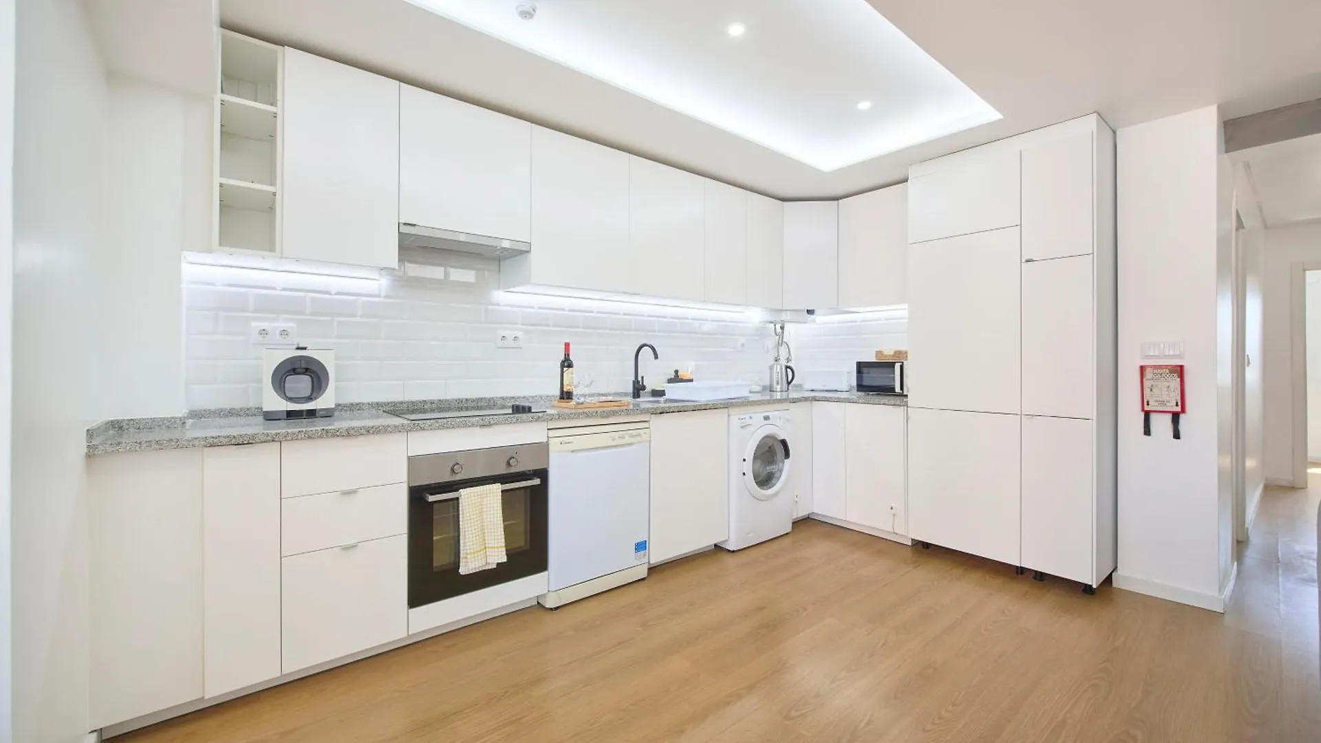 Lisbon Saldanha Apartment 2